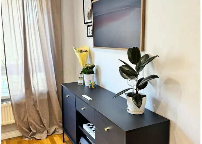 Two Bedroom Flat In The Heart Of London